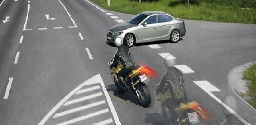 come fare una frenata d’emergenza